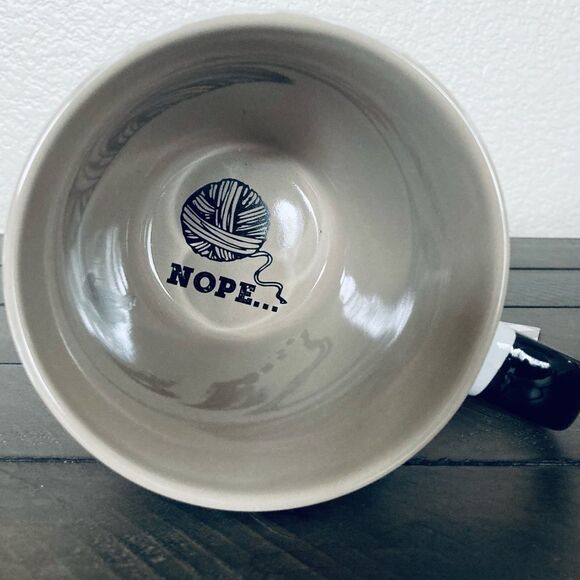 Funny Grumpy Cat “Do I Look Like I Care?” Ceramic Mug - Picture 3 of 3